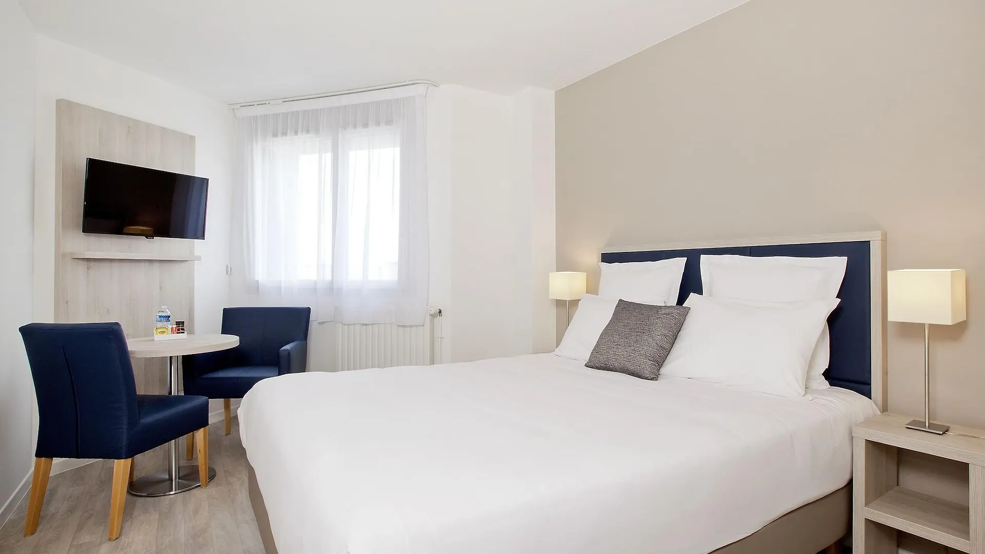 Sejours & Affaires Paris-davout Paris